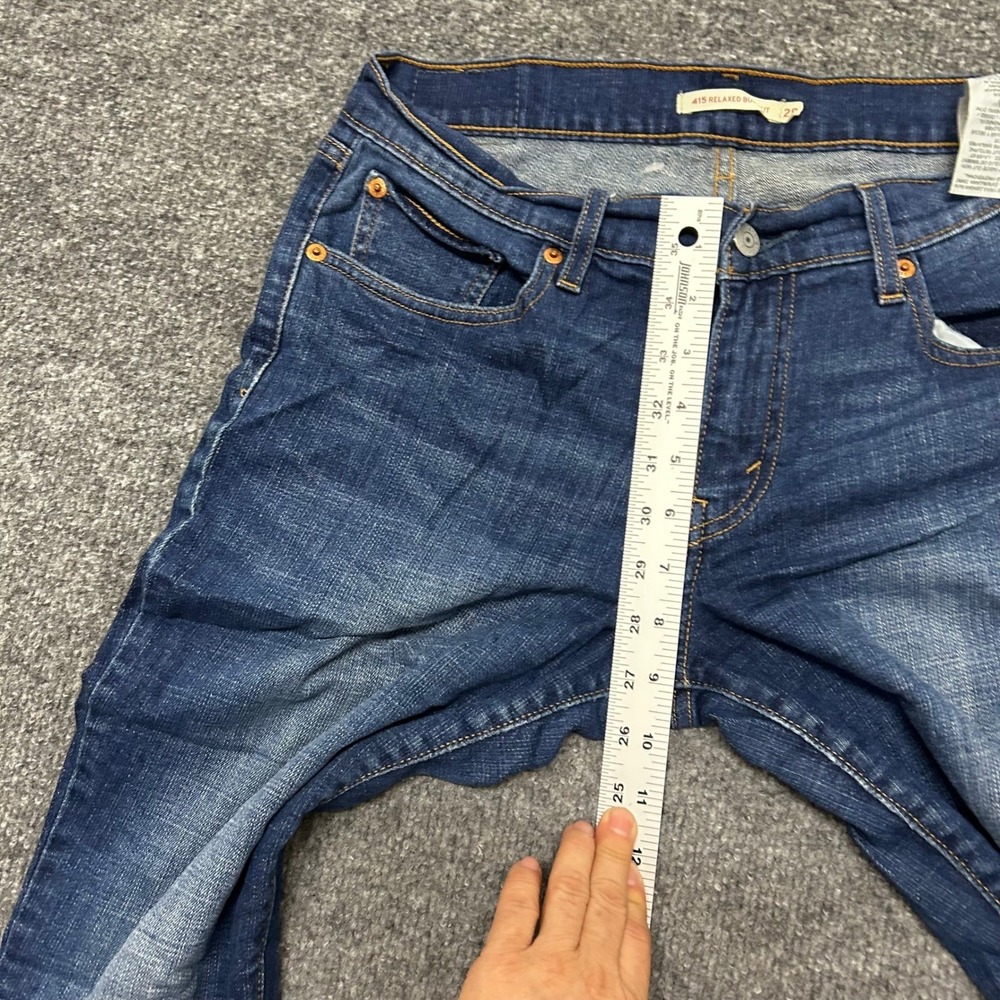 Levi's Jeans Womens Size 28 415 Relaxed Bootcut Dark Wash Blue Stretch Denim - Picture 3 of 8